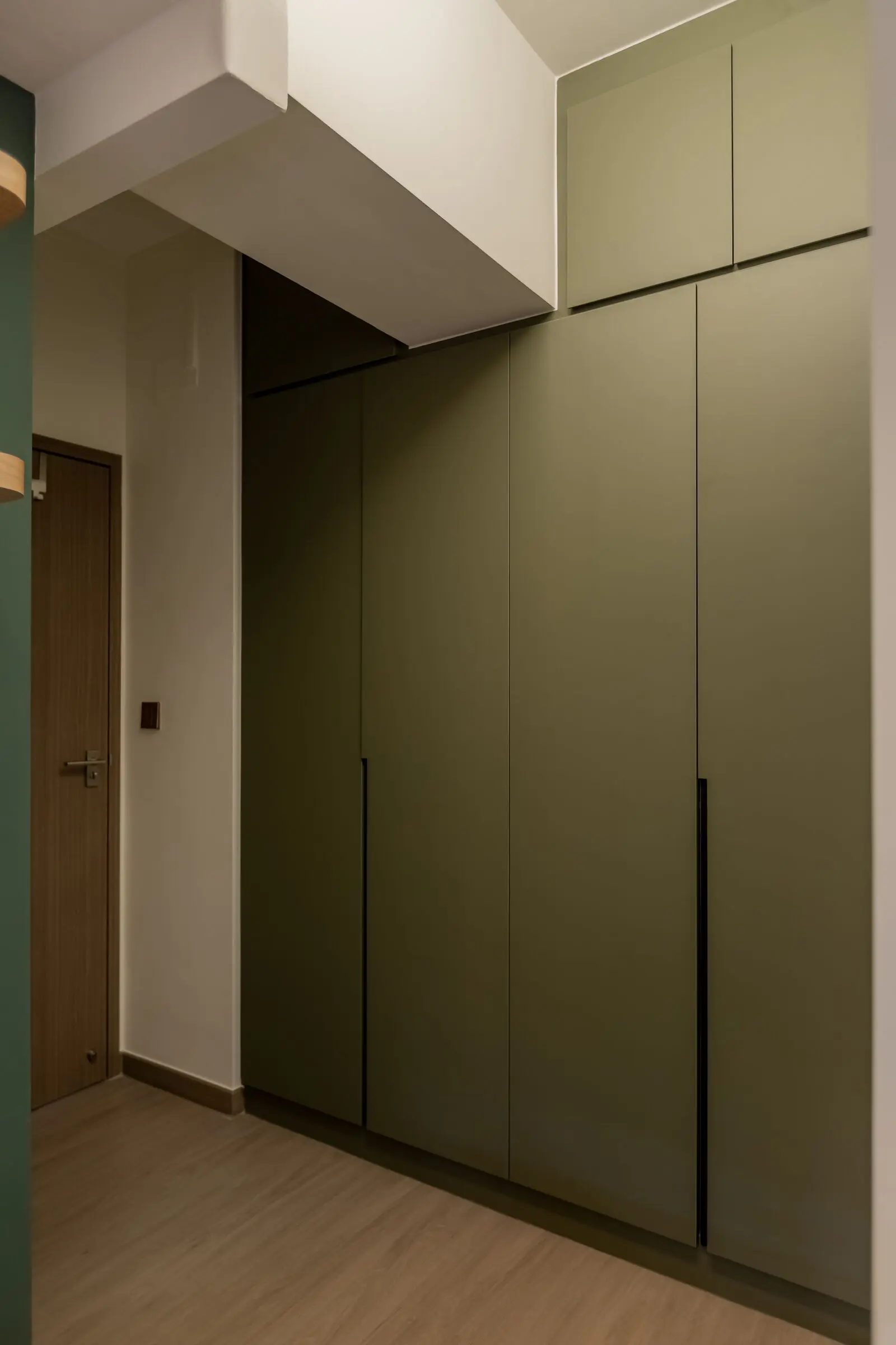 Vertical bedroom shelving detail at 220B Tengah Garden
