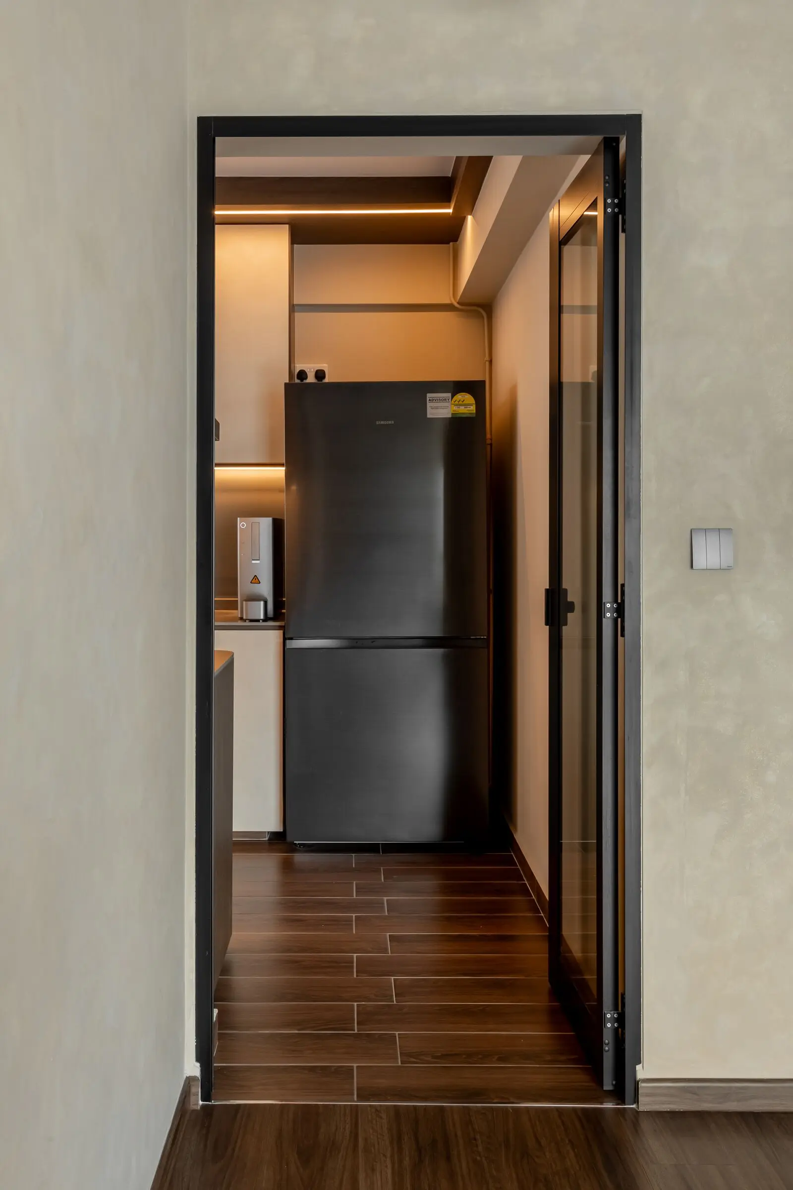 Vertical kitchen sink detail at 268C Punggol Field