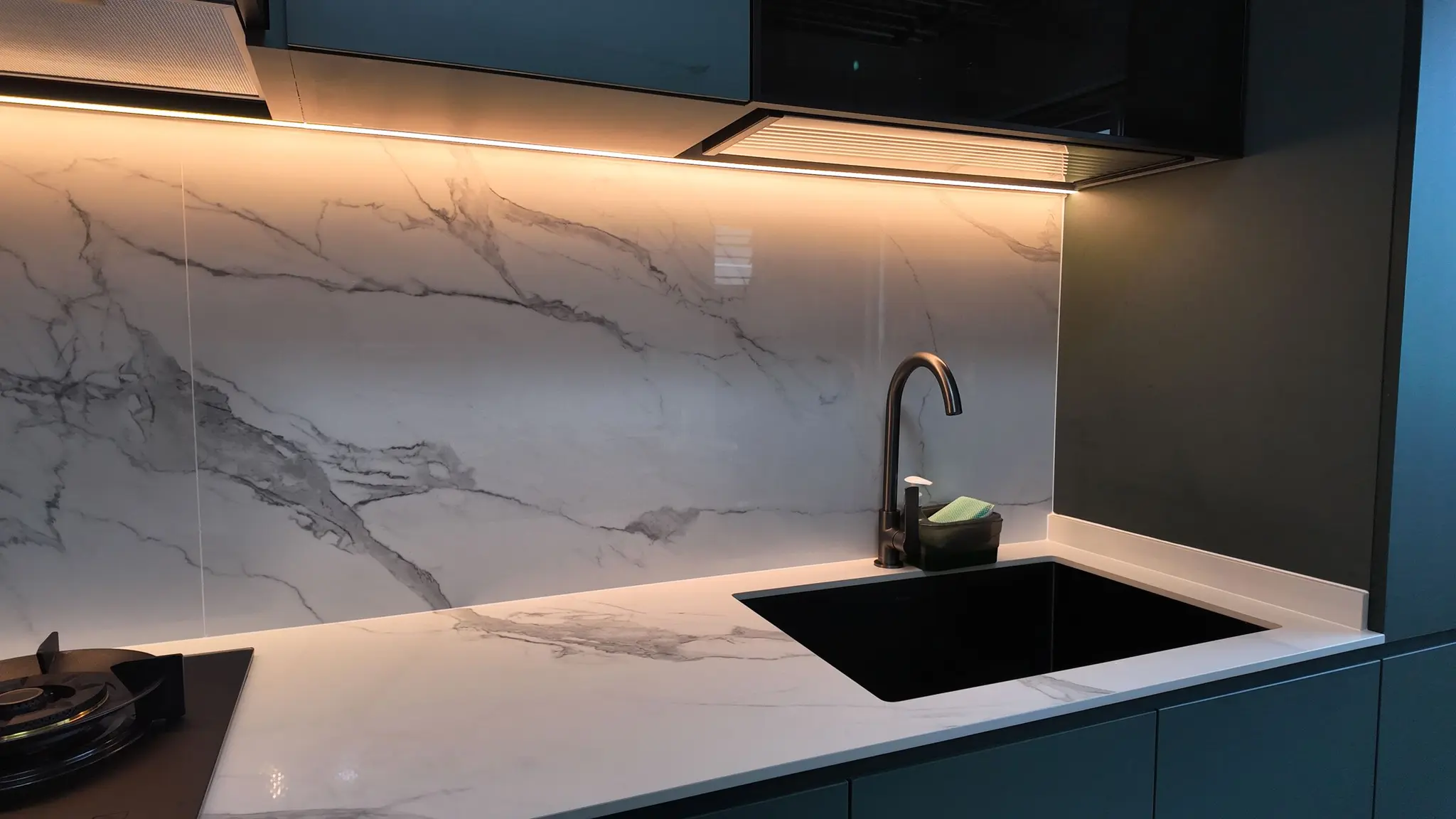 Kitchen sink and marble-look worktop at 337 Bukit Batok