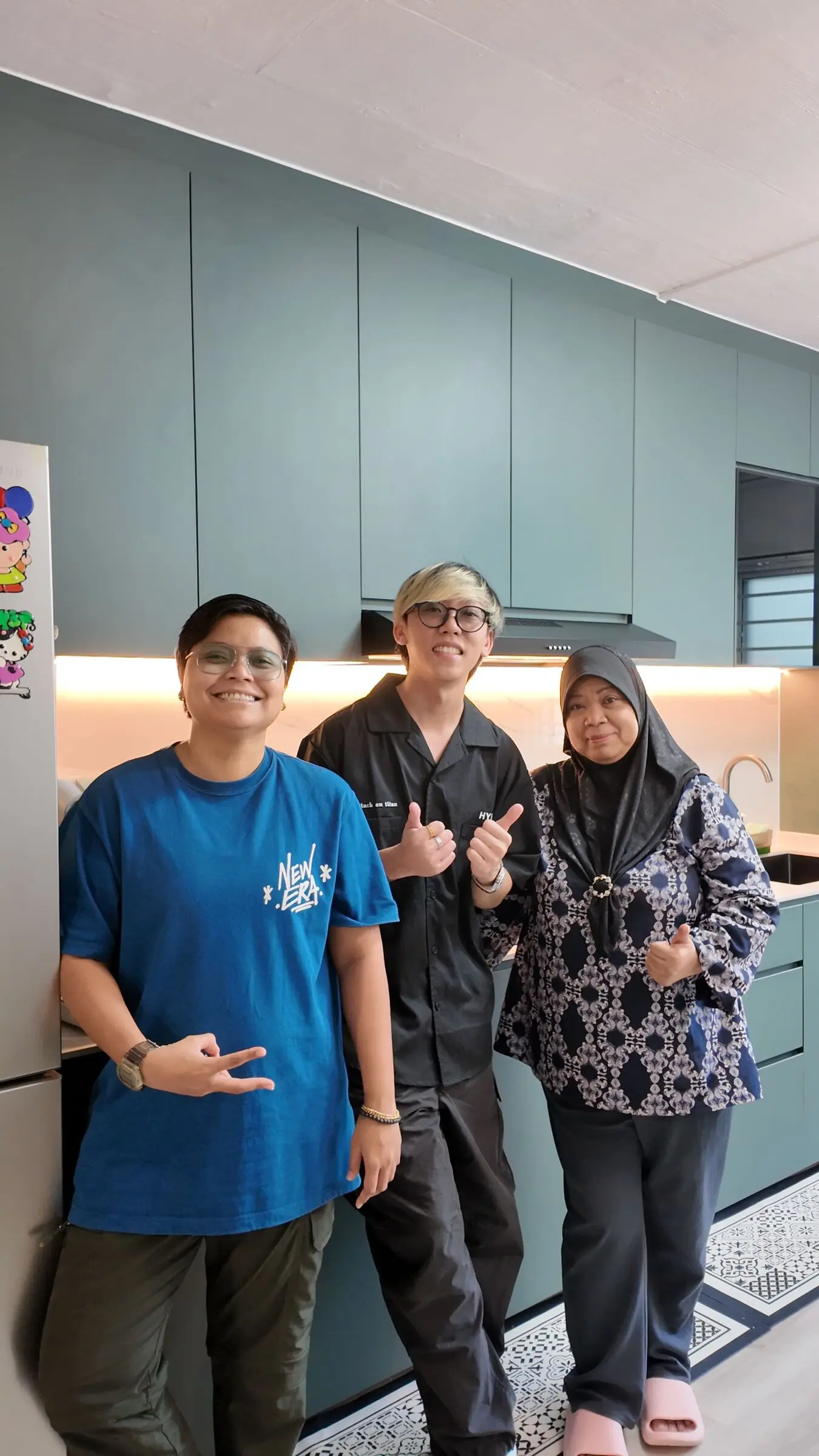 Homeowners and designer at 337 Bukit Batok