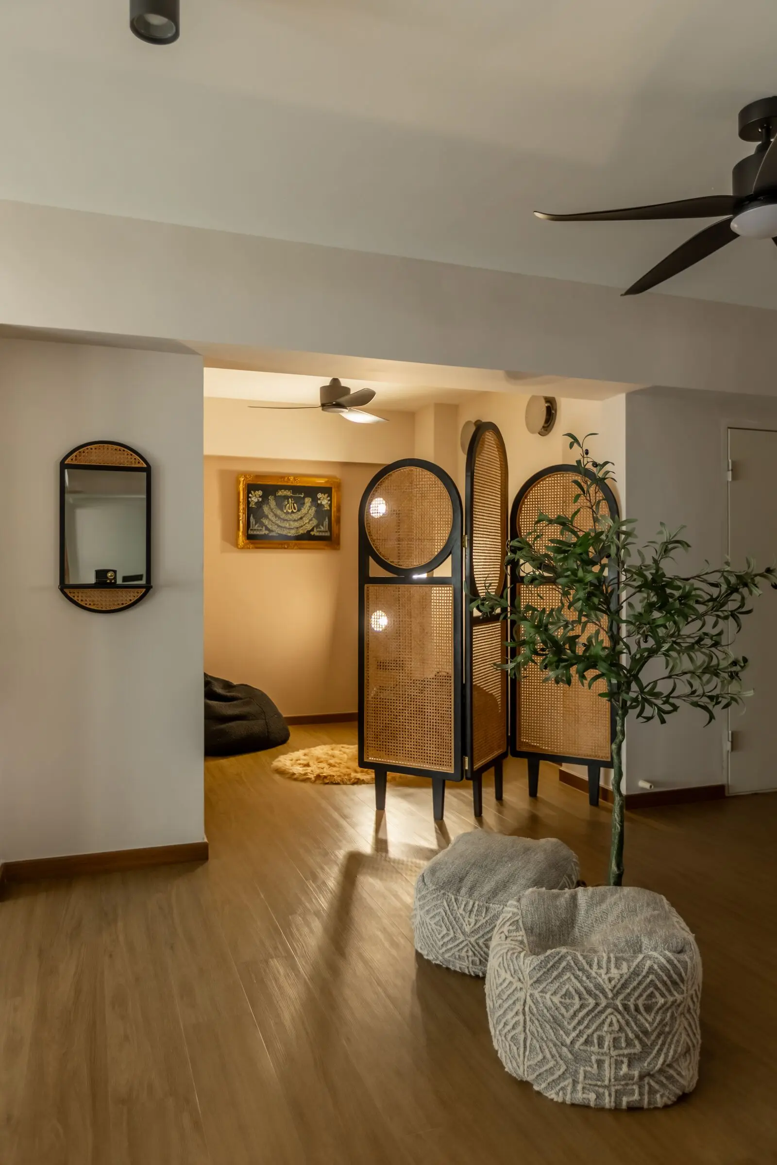 Living area viewed through the entryway at 401A North Shore