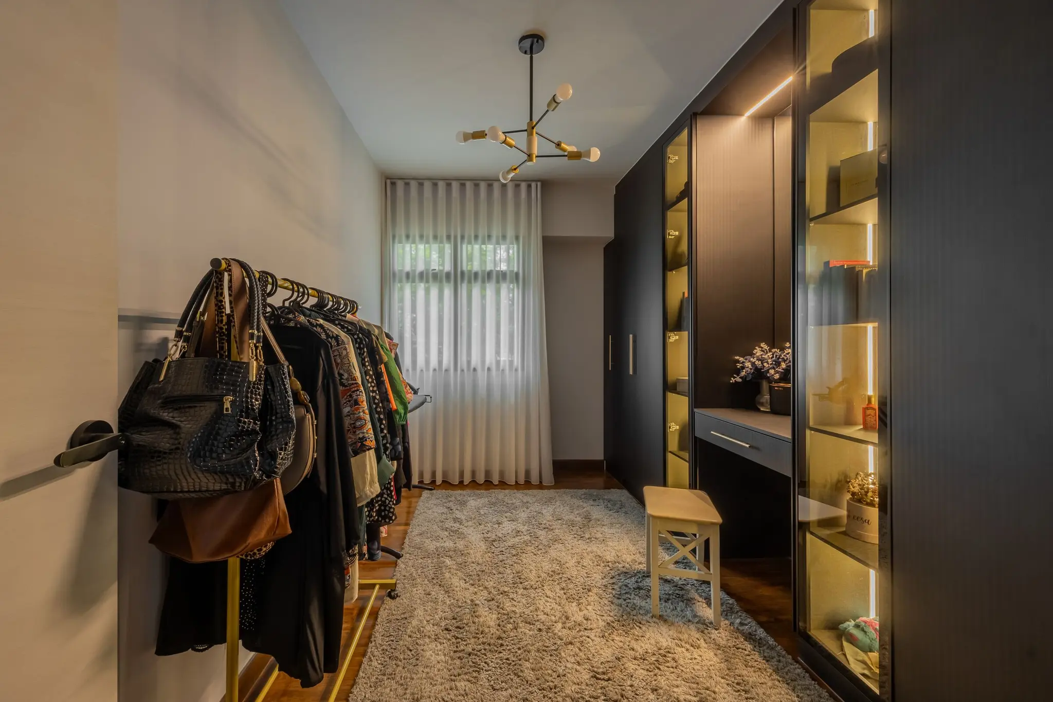 Kitchen and entryway view at 405A Fernvale Lane