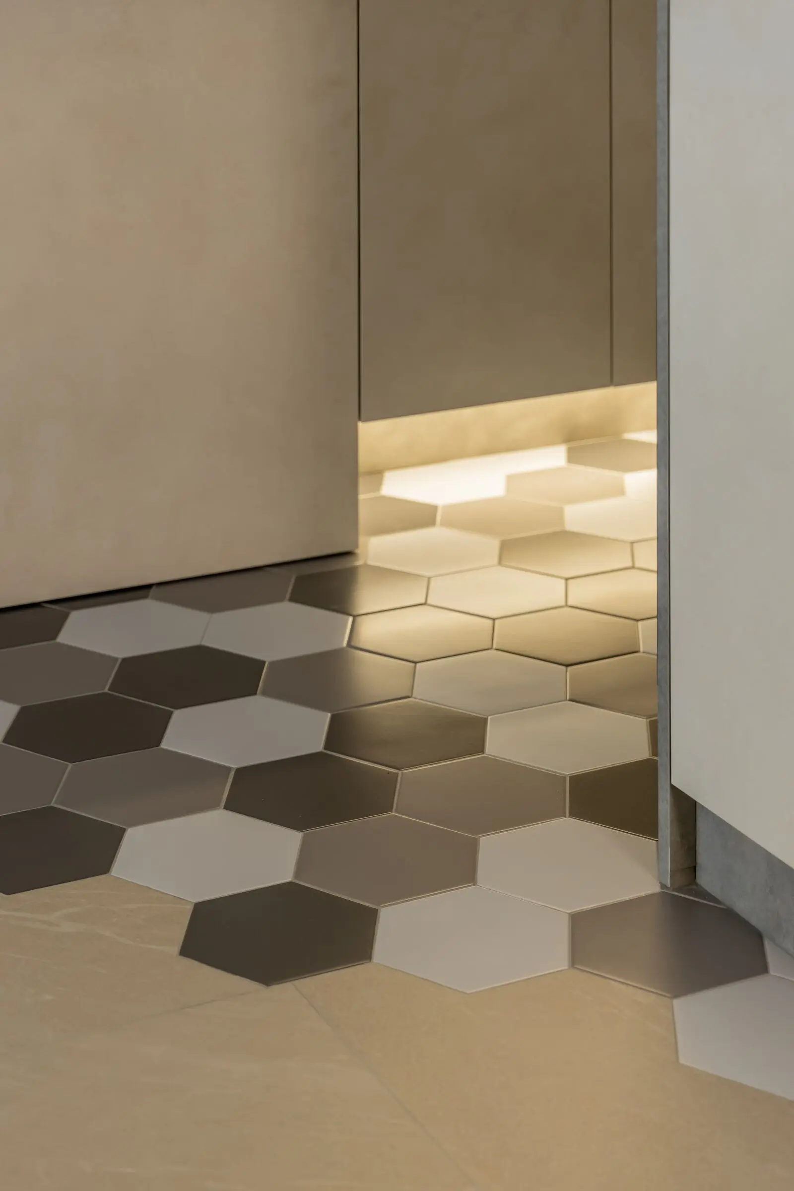 Hexagonal entrance floor tiles at 447A Punggol Way