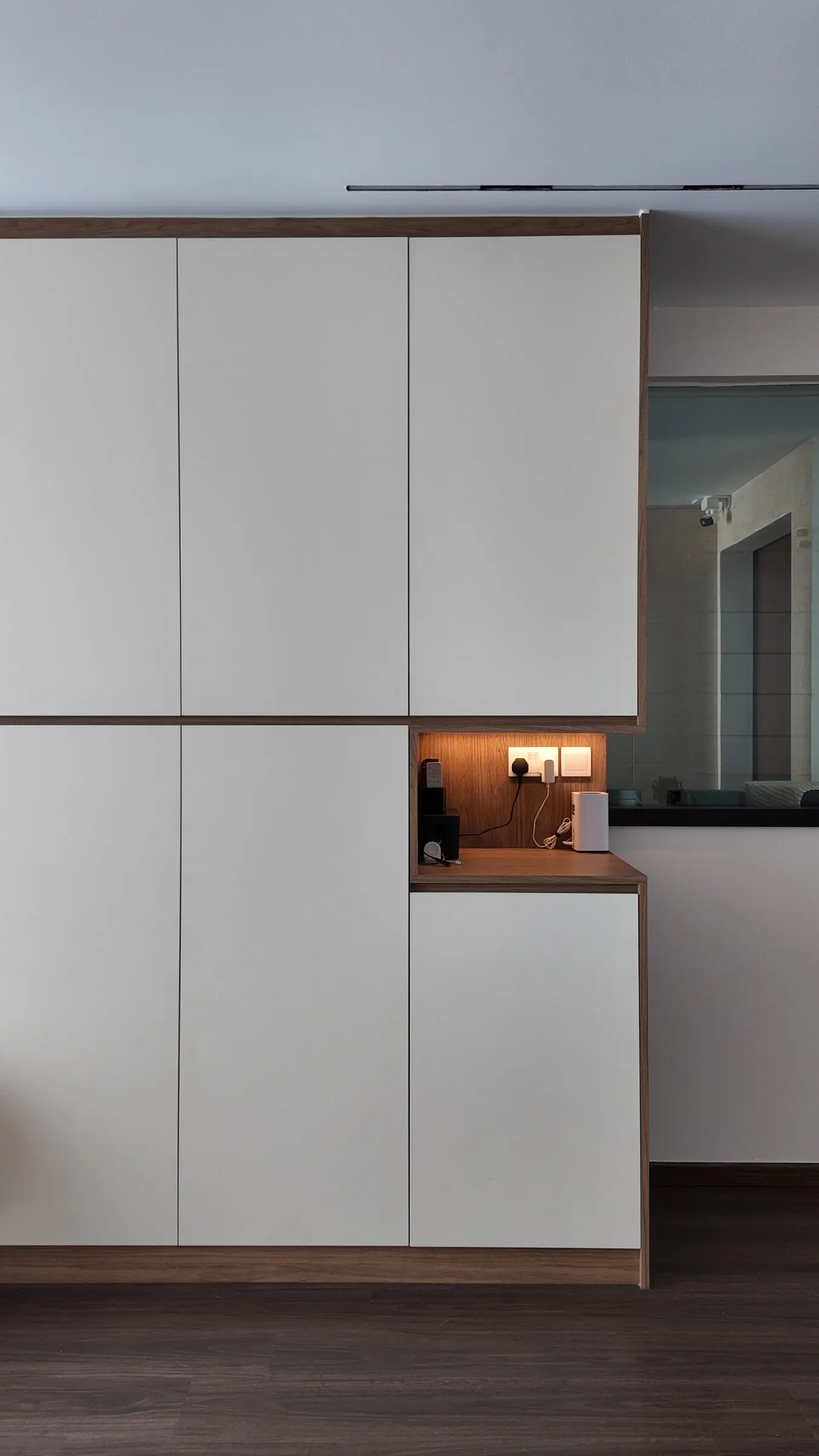 Vertical storage and display niche detail at Lakeshore